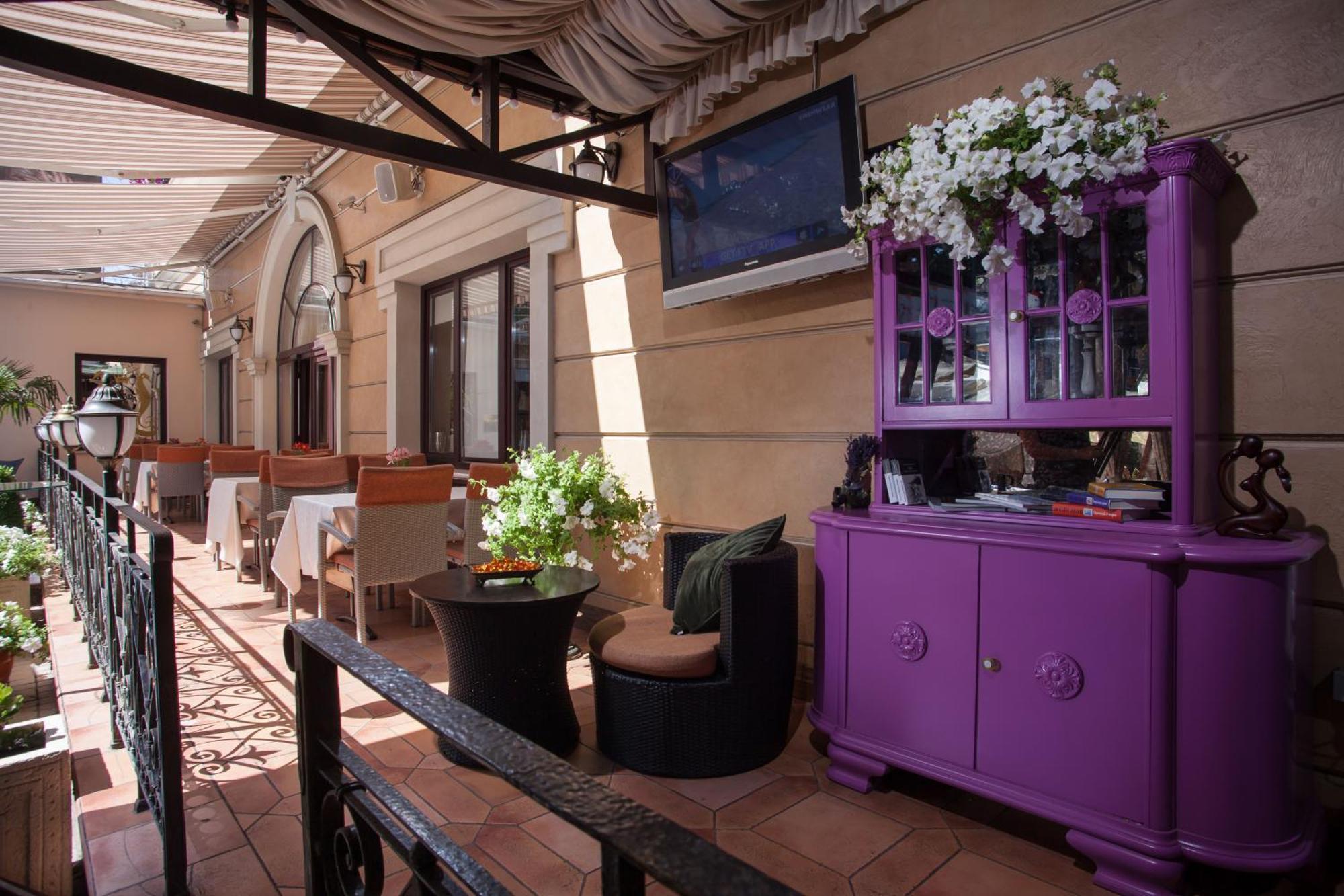 Hotel Otrada Odesa Exterior photo